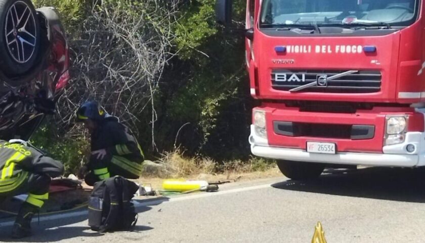 Incidente mortale in Sardegna, indagata per omicidio stradale una 22enne