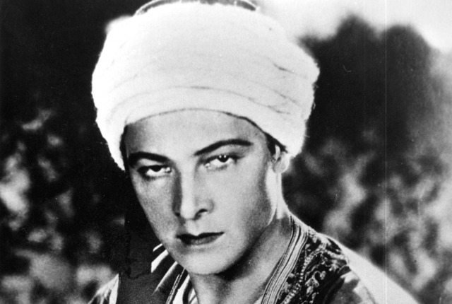 Il 23 agosto di 93 anni fa muore a New York il latin lover italiano Rodolfo Valentino