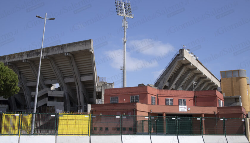 Lavori stadio Arechi, Pessolano (Oltre): basta discussioni, si apra ai privati