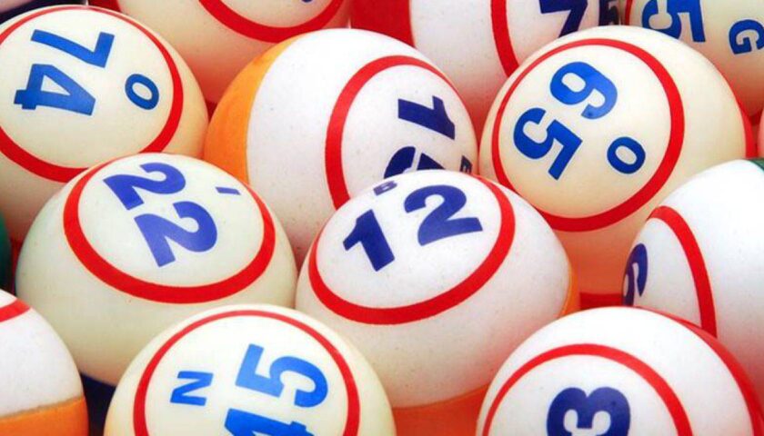 Salerno, il Lotto regala terno da 13.500euro