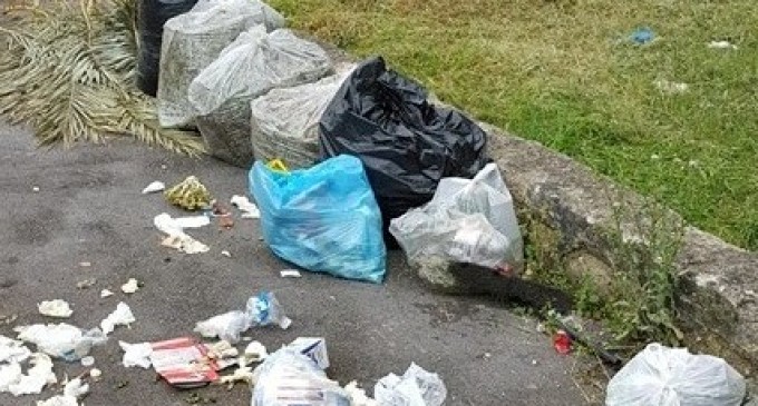 Getta rifiuti in strada a Montesano: dovrà ripulire a proprie spese la strada