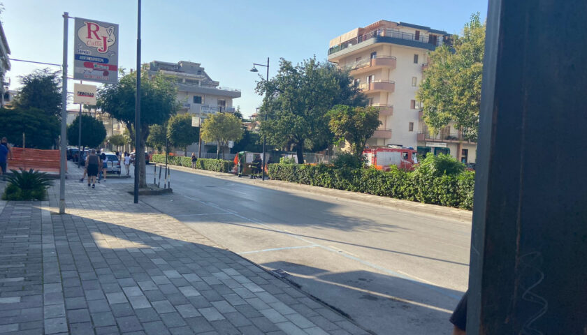Allarme bomba a Nocera Superiore,  ma la valigia lasciata in strada era vuota