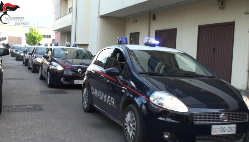 Furti di auto tra Salerno e Avellino, sgominate due bande criminali