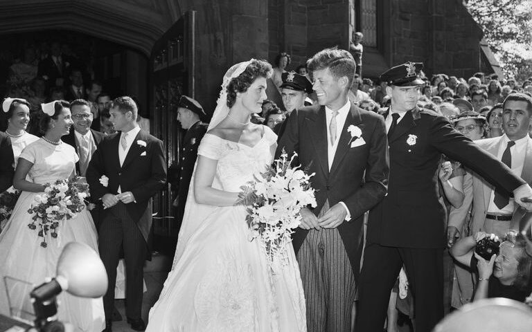 Il 12 settembre di 69 anni fa il matrimonio pazzesco tra Jacqueline Lee Bouvier e John Kennedy