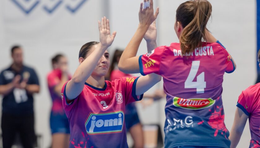 La Jomi Salerno si rituffa in campionato. Dopo l’eliminazione dall’EHF European Cup, contro Prato il recupero della 5^ giornata.