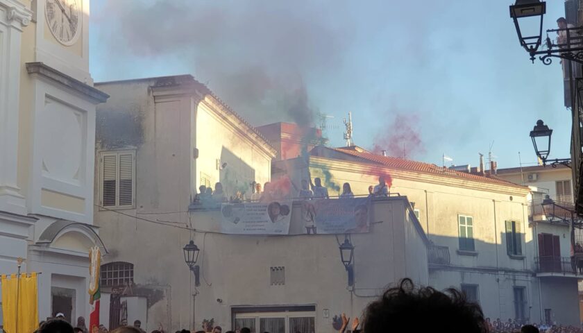 L’estremo saluto di Castel San Giorgio a Serena e Michele