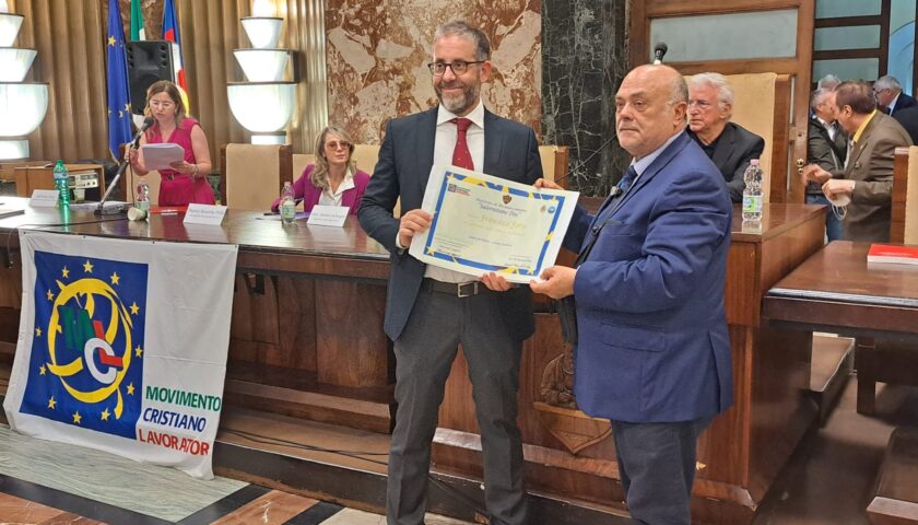 Premiazione Salernitani DOC, Francesco Forte: “Orgoglioso di vivere ed esercitare la professione nella mia Città”