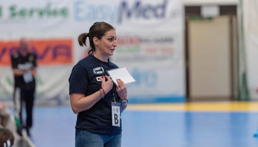 Jomi Salerno pronta per il quarto impegno della stagione. Domani il ritorno in campo contro Teramo.