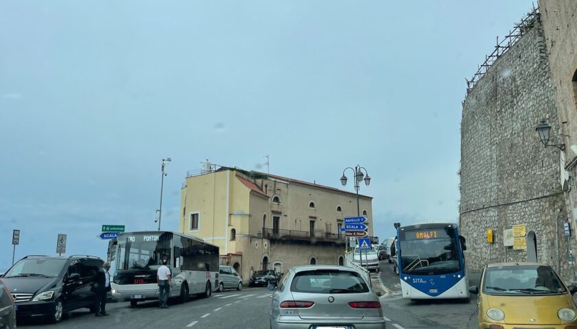 Strada Castiglione/Ravello, i sindaci: consentire il passaggio della Sita