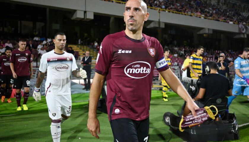 Salernitana, Ribery lascia il calcio