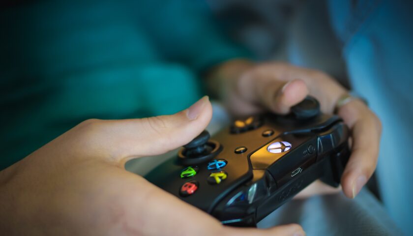 Gaming e scienza, perché giocare potrebbe aiutare i nostri neuroni?