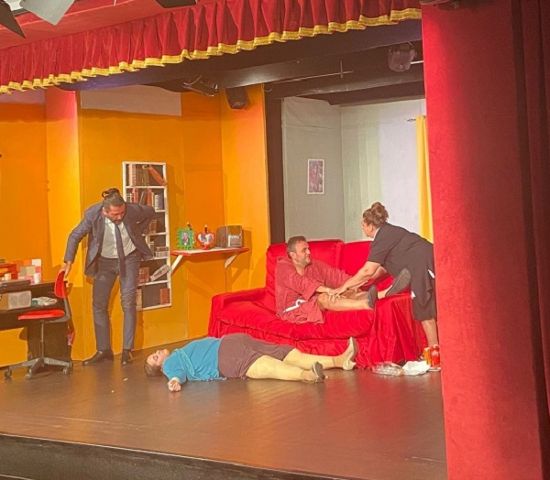 Al Teatro Arbostella Gino Esposito continuano le risate con “Non sono un gigolò!” di Sasà Palumbo 