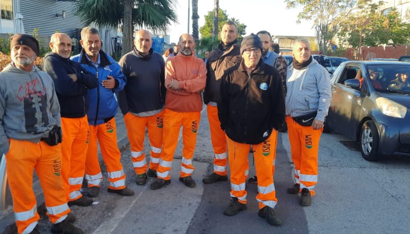 Vertenza Isam, gli ex lavoratori delle coop di Salerno in assemblea. Rispoli (Csa Fiadel provinciale): “Le maestranze vanno tutelate”
