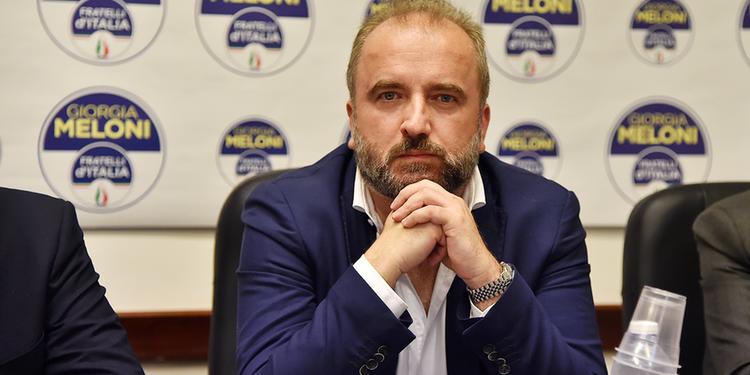 CAMORRA. IANNONE (FDI): “SU DON PATRICIELLO DE LUCA SI È VERGOGNATO”