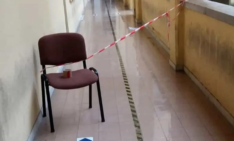 Maltempo, crolla soffitto in un’aula del tribunale di Nocera