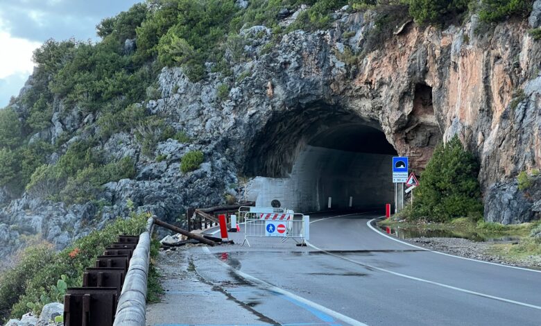 Marina di Camerota, conclusi i lavori di messa in sicurezza della strada che costeggia la spiaggia del Troncone