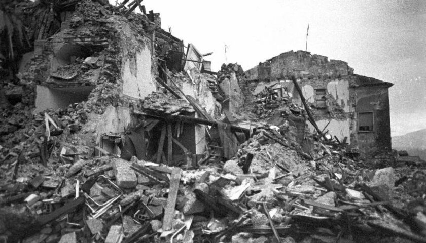 Il 23 novembre di 42 anni fa il tragico sisma con 3mila morti tra Campania e Basilicata