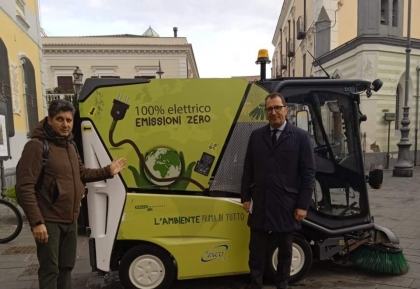 A Nocera Inferiore un mezzo elettrico per pulire la città