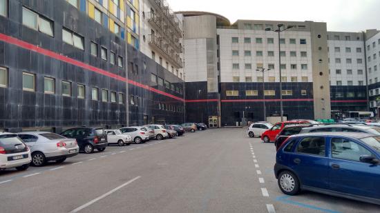 Salerno, asta deserta per piazza Mazzini e parcheggio Grand Hotel