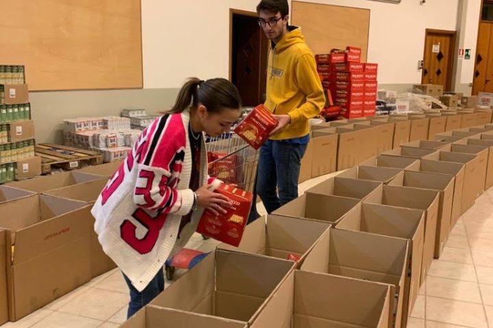 Caritas, in arrivo 1400 pacchi alimentari grazie alla Banca di Credito Cooperativo Campania Centro