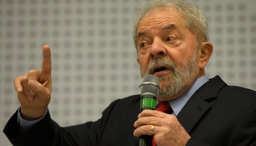 Assalto ai palazzi del potere in Brasile, Lula: individuare gli autori del golpe e punirli