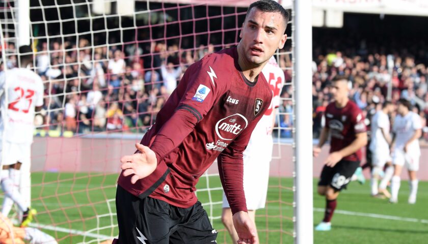 Salernitana, oggi chiude il mercato: le ultime in entrata e in uscita
