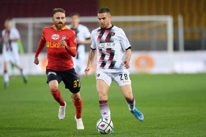 Secondo confronto in A tra Lecce e Salernitana