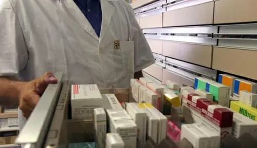 Continuano a mancare medicinali nelle farmacie