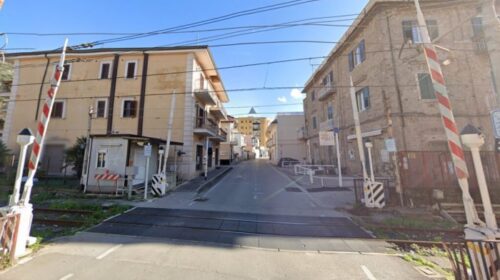 Passaggio a livello di Via Roma a Sarno: chiesti la messa in sicurezza e il ripristino del sorvegliante