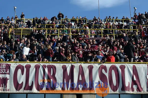 Crisi granata, il Club Mai Sola Salernitana: basta, Iervolino chieda scusa