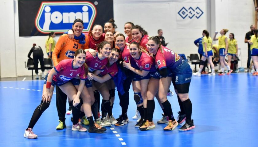 La Jomi Salerno batte in casa il Mezzocorona e consolida il primo posto in classifica. Pontinia ora a tre punti.