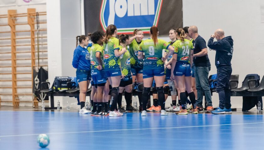 Torna il campionato di A1 femminile. Jomi in campo contro Teramo.  Mister Ancona: “Sbagliare il meno possibile”.