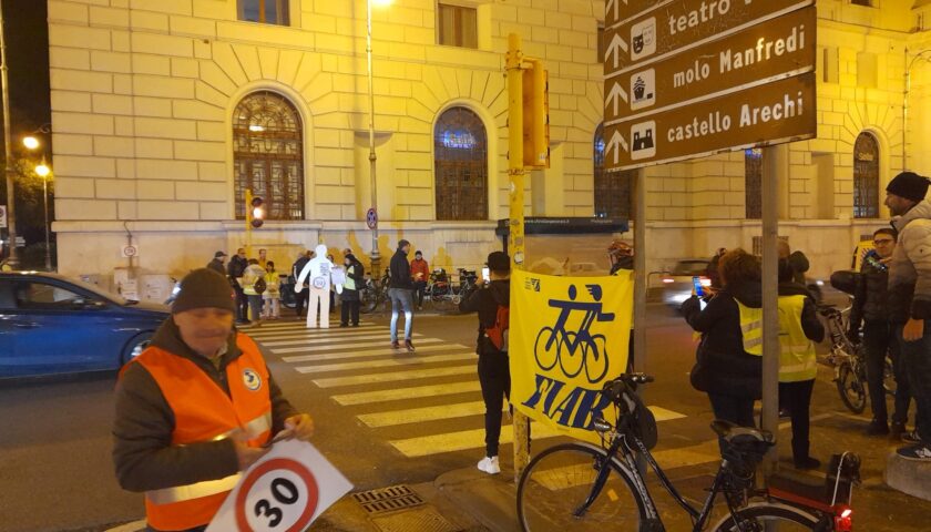 Incidenti a Salerno, flash mob organizzato dalla Fiab