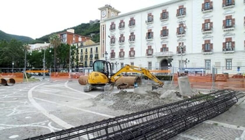 Piazza Cavour, Pessolano: il Comune chiarisca i punti oscuri