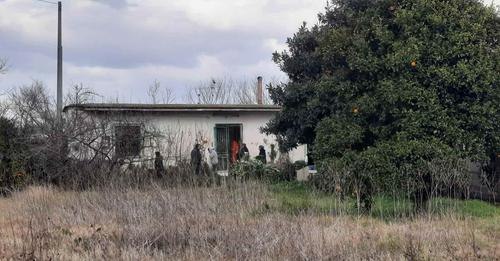 Scafati, tragedia della solitudine: trovato morto in casa. Non si vedeva da 5 giorni