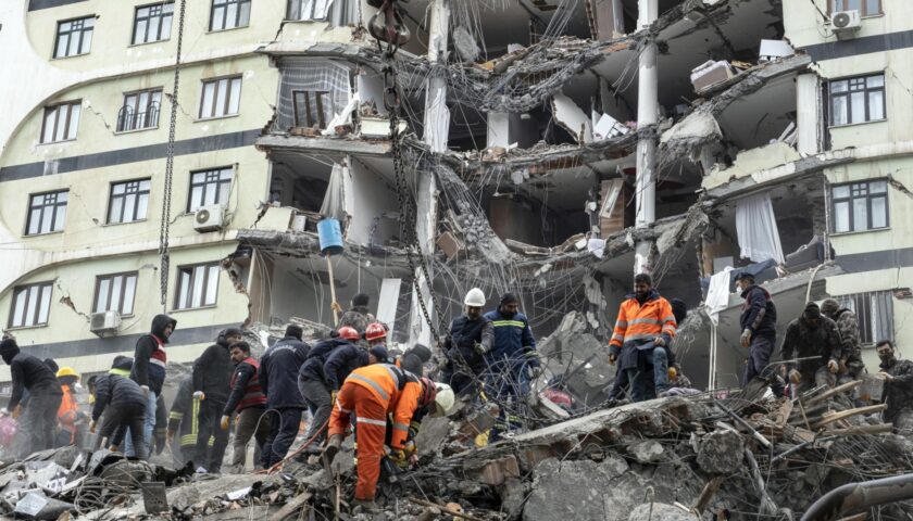 Terremoto in Turchia e Siria, quasi 12mila morti