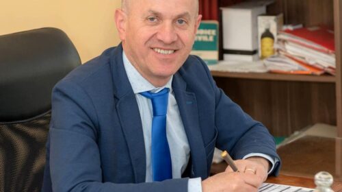 Agropoli, il sindaco smentisce la rissa tra giovanissimi: “Carabinieri intervenuti per donna ubriaca”