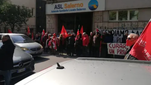 Salerno, presidio della Cgil Fp davanti la sede Asl di via Nizza