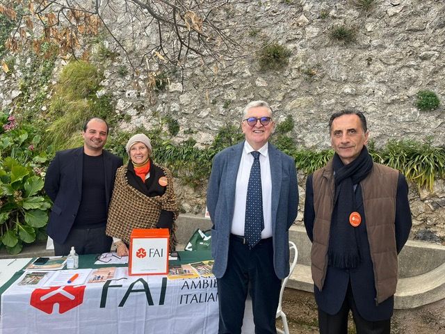 Ravello. Oltre mille visitatori per la visita del Fai a “La Rondinaia”