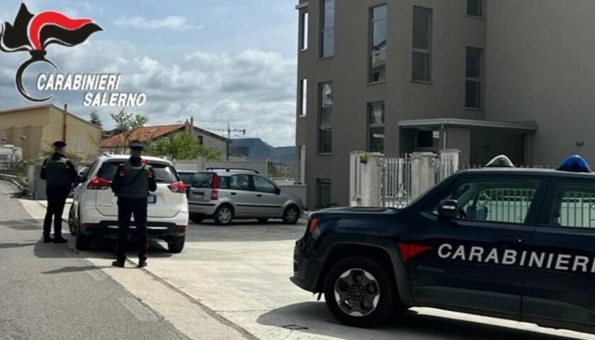 Droga e soldi in casa: arrestata coppia a San Cipriano Picentino
