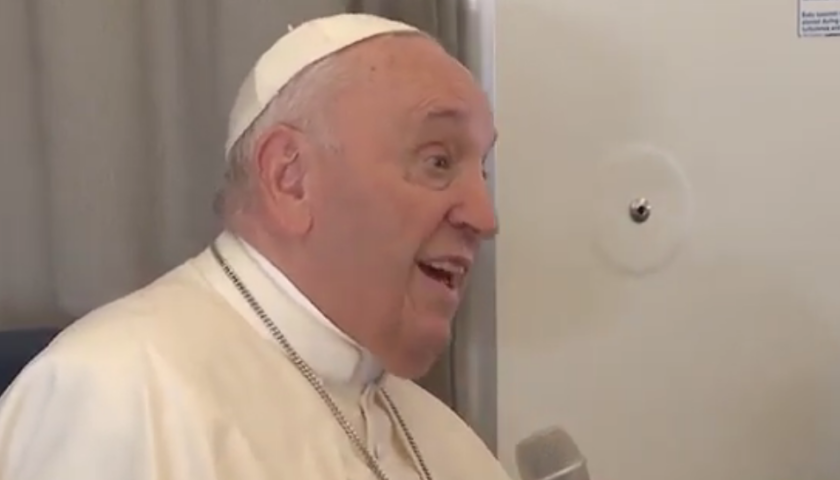 Papa Francesco all’Angelus saluta i ragazzi del Giffoni