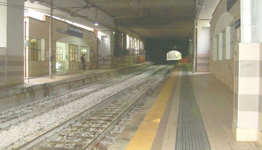 Salerno, uomo in overdose nella stazione metro di via Vernieri