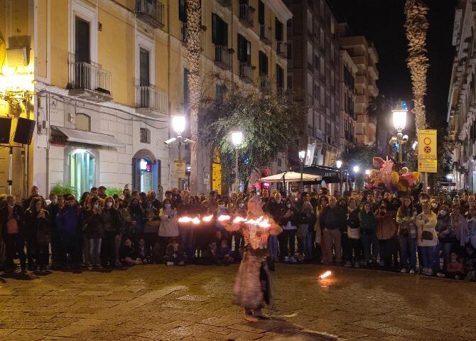 XXXI FIERA DEL CROCIFISSO NEL CENTRO STORICO DI SALERNO: VENERDI’ 28 APRILE IL TAGLIO DEL NASTRO