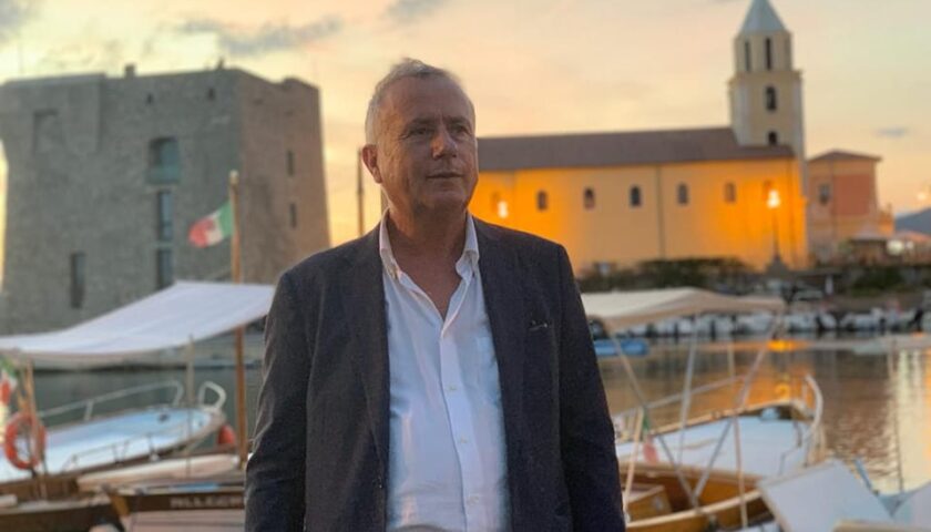 Dario Vassallo: “Il Prefetto di Salerno ascolti le parole pronunciate dal Sindaco di Camerota. Un uomo dello Stato dovrebbe essere baluardo di legalità”