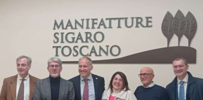 Delegazione politica bipartisan in visita presso le Manifatture Sigaro Toscano di Cava