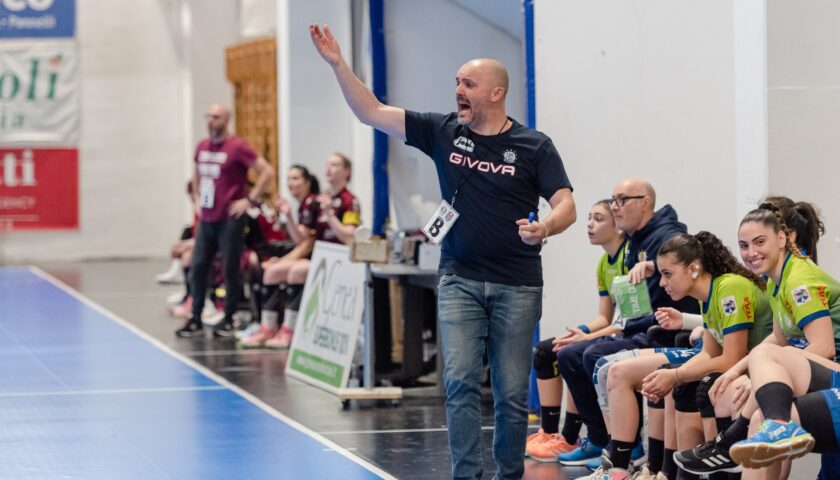 Pallamano. Alla Palumbo l’ultimo atto della regular season. Domani Jomi in campo contro Ferrara.