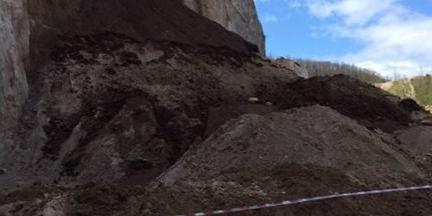 Scoperta cava clandestina a Montecorvino Rovella