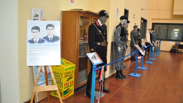 Le uniformi storiche della Polizia di Stato in mostra a Battipaglia