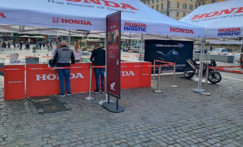 Honda Live Tour, esposto in procura contro De Luca