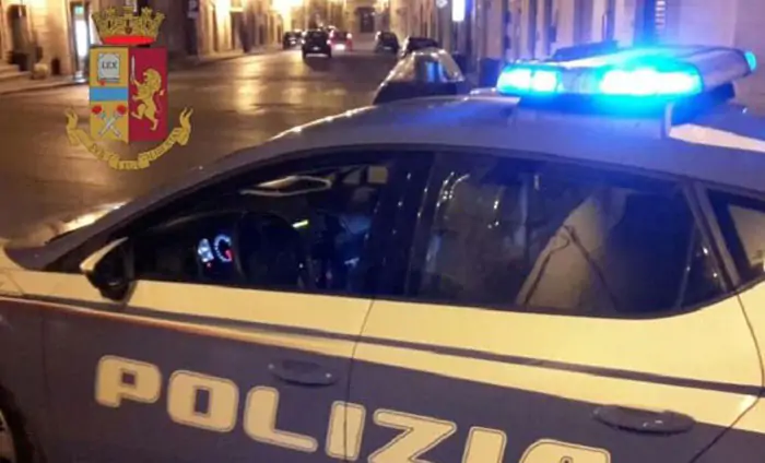 Salerno, spari nel centro storico: due giovani incastrati dalle telecsmere